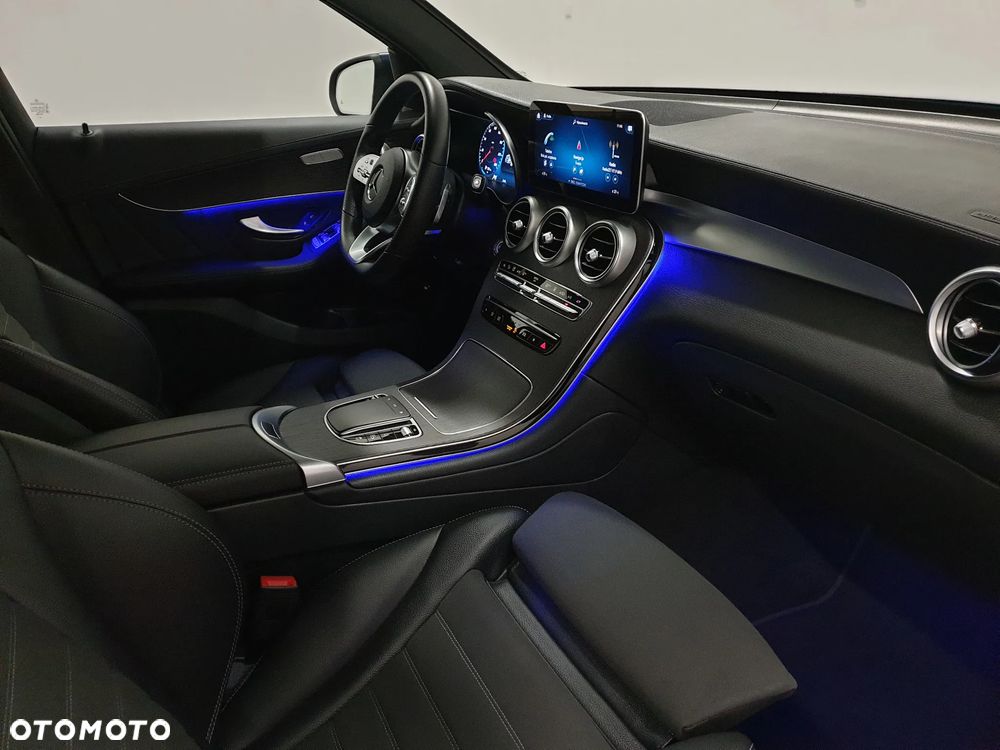 Mercedes-Benz GLC 300 de 4Matic 9G-TRONIC AMG Line Plus - 40