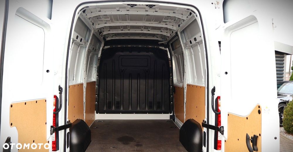 Renault Master - 18