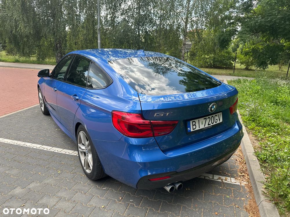 BMW 3GT 330i M Sport - 3