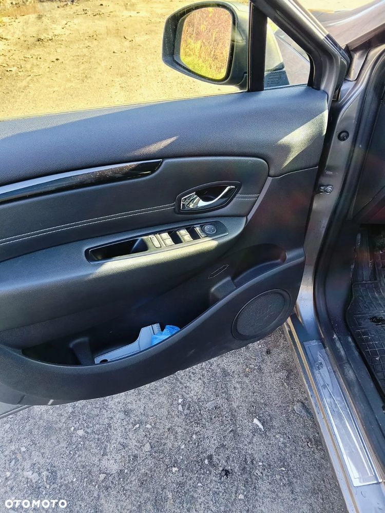 Renault Scenic 1.5 dCi Expression - 11