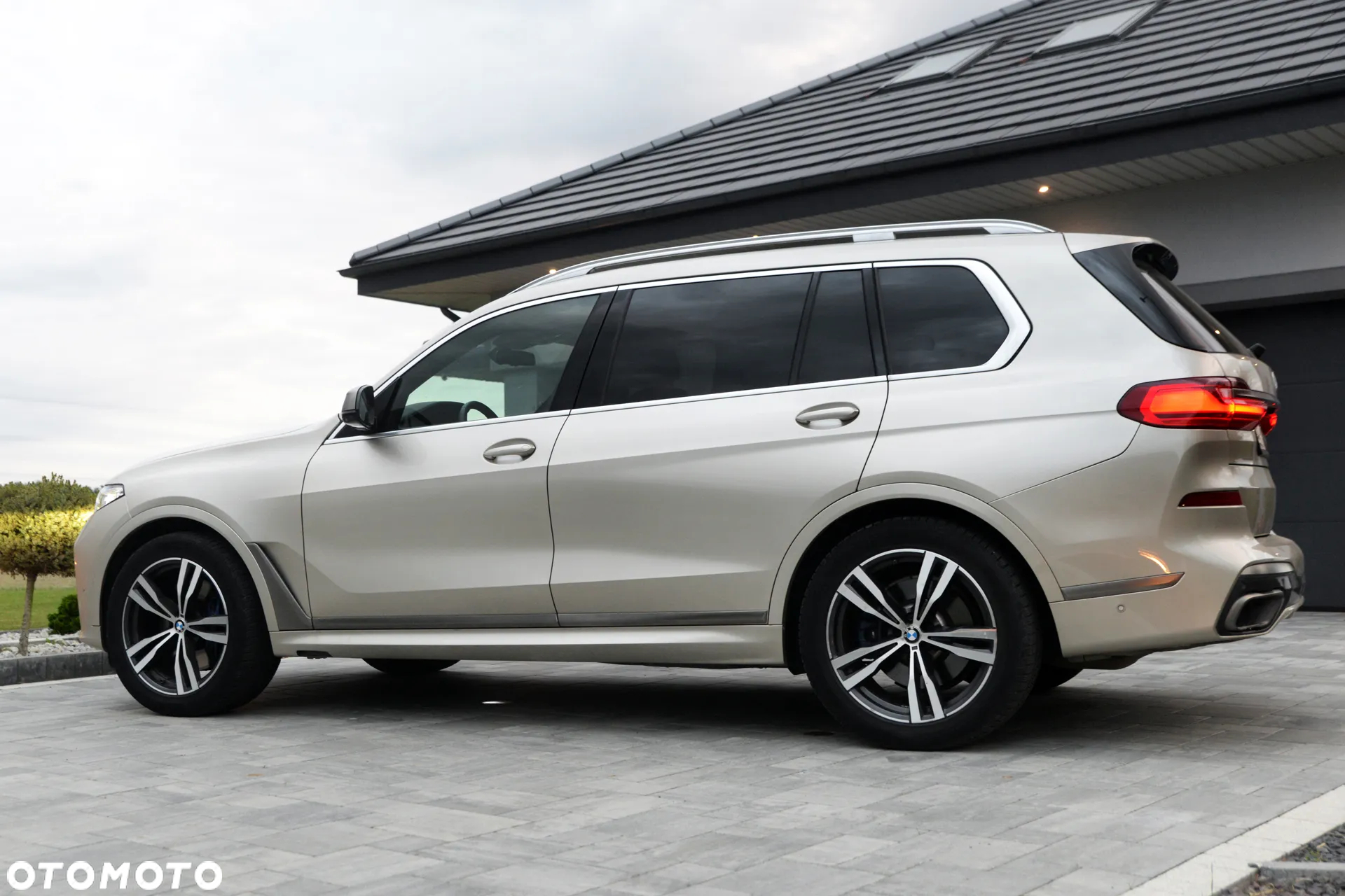 BMW X7 M50d sport - 23