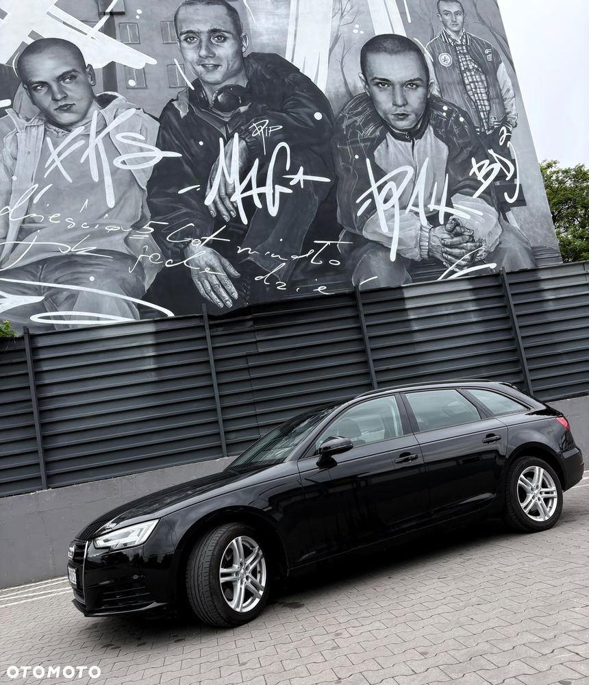 Audi A4 Avant - 1