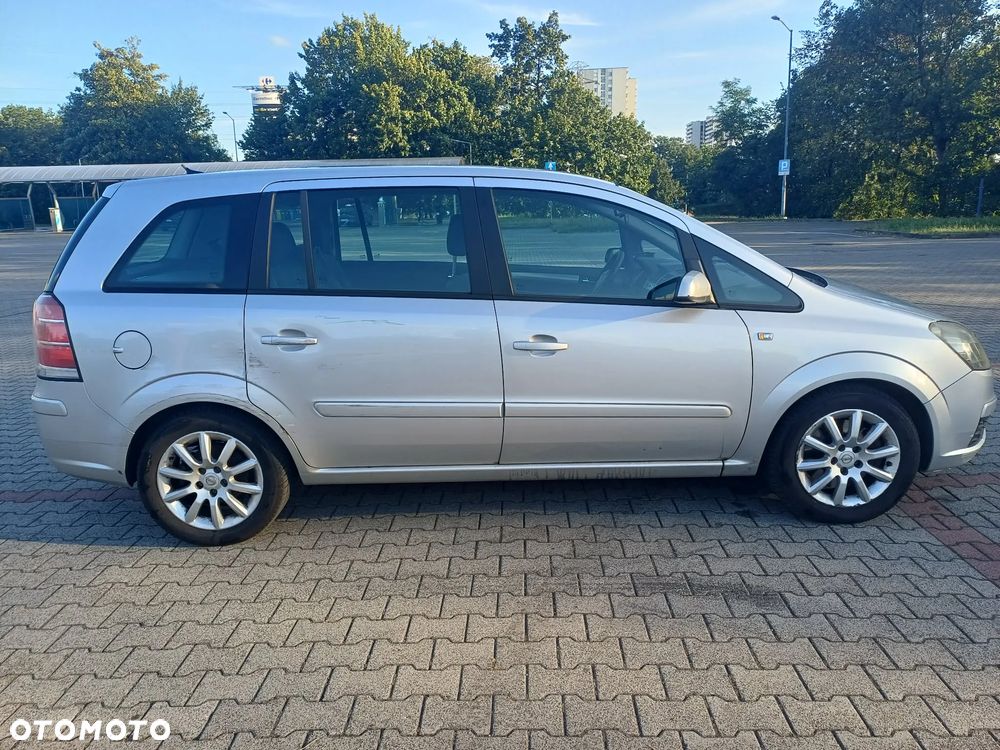 Opel Zafira 1.9 CDTI - 5