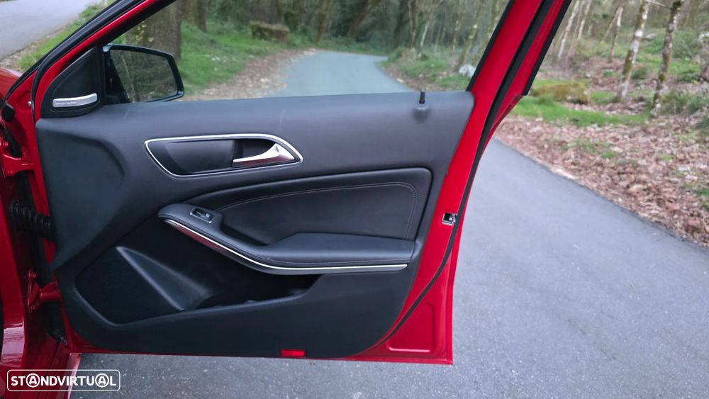 Mercedes-Benz A 180 CDI (BlueEFFICIENCY) AMG Sport - 23