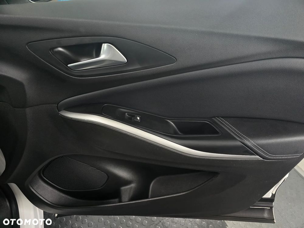 Opel Grandland 1.6 DI Automatik GS Line - 13