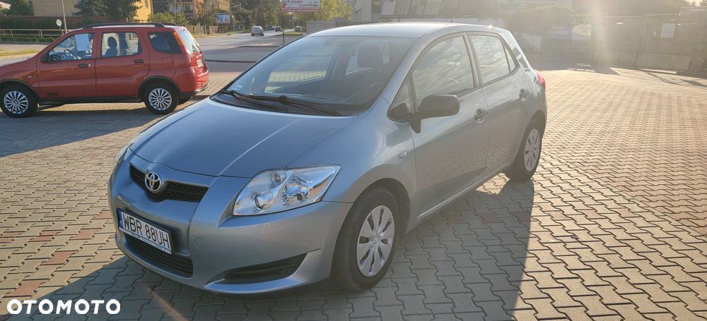 Toyota Auris 1.33 VVT-i Terra - 14