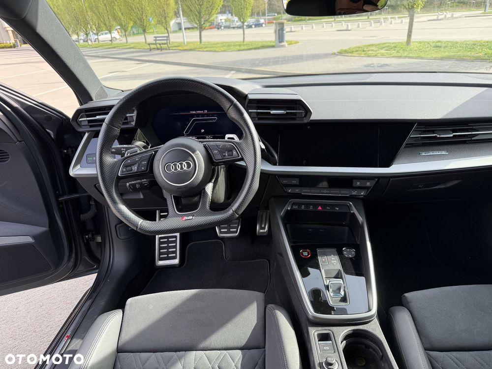 Audi RS3 TFSI Quattro S tronic - 21
