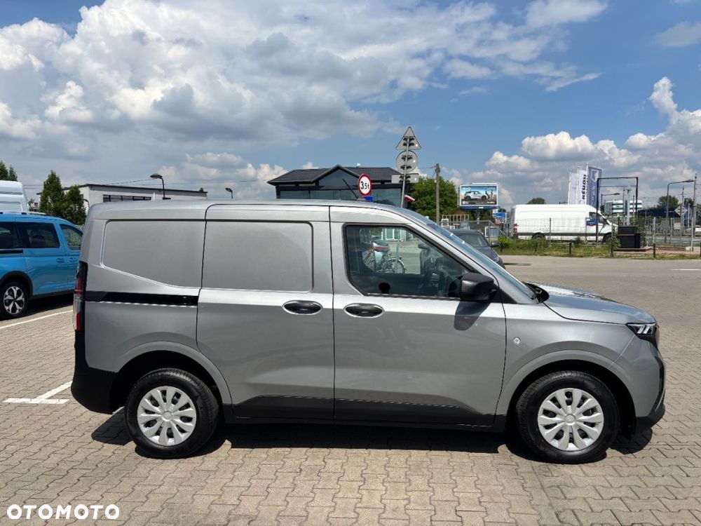Ford Transit Courier - 5