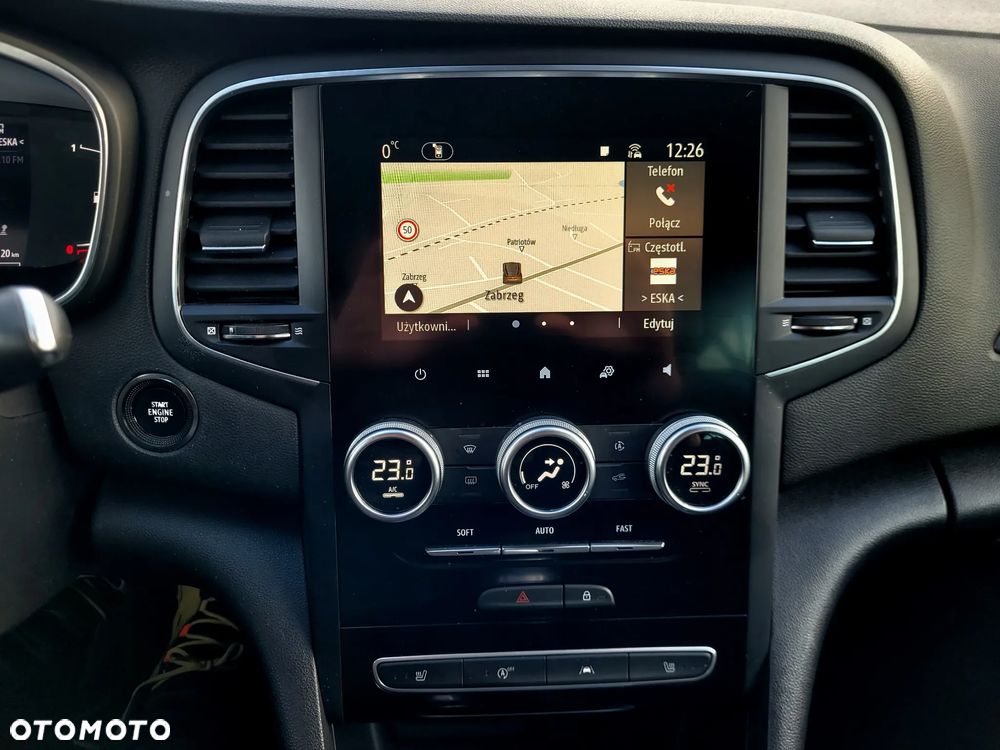 Renault Megane 1.5 Blue dCi Zen - 8