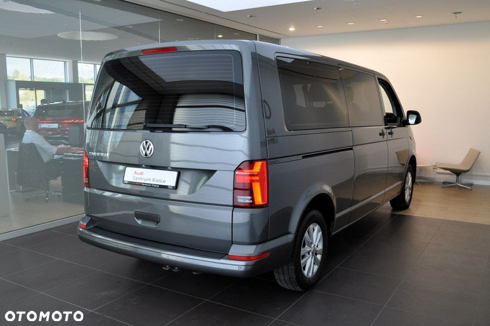 Volkswagen Caravelle - 4