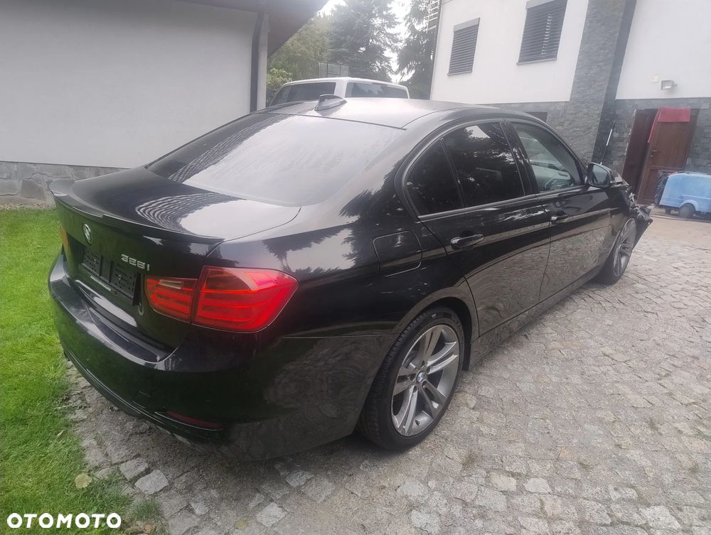 BMW Seria 3 328i Touring Sport-Aut Luxury Line - 4