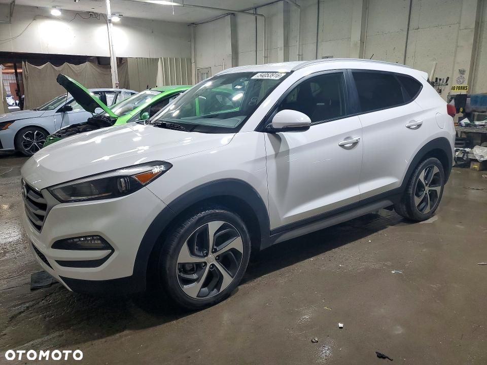 Hyundai Tucson - 1