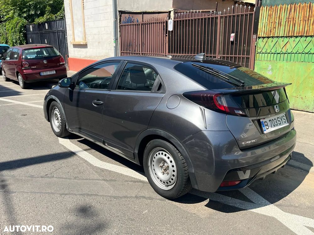 Honda Civic 1.8 i-VTEC MT Elegance - 3