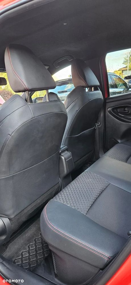 Toyota Yaris Hybrid 1.5 Premiere Edition - 14