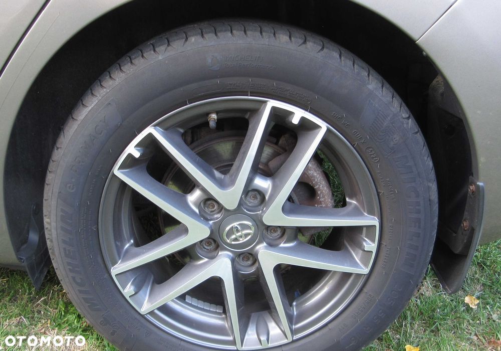Toyota Auris - 8