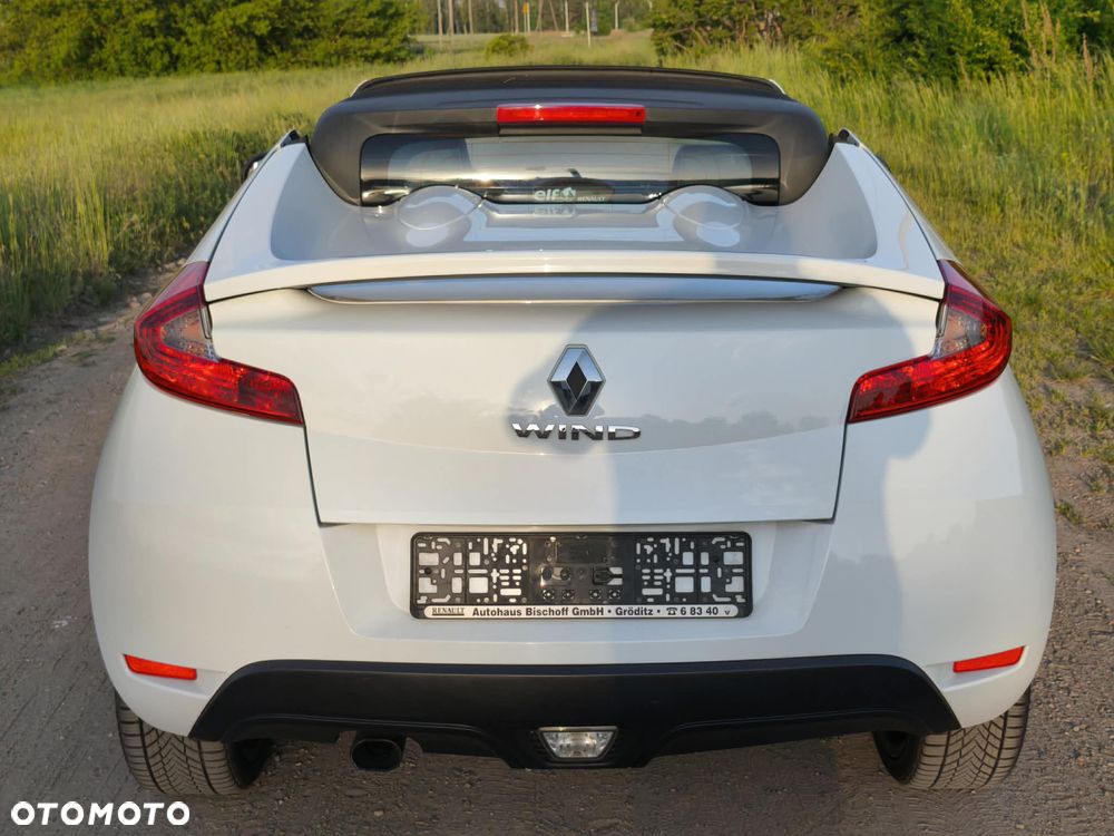Renault Wind TCe 100 Night and Day - 8