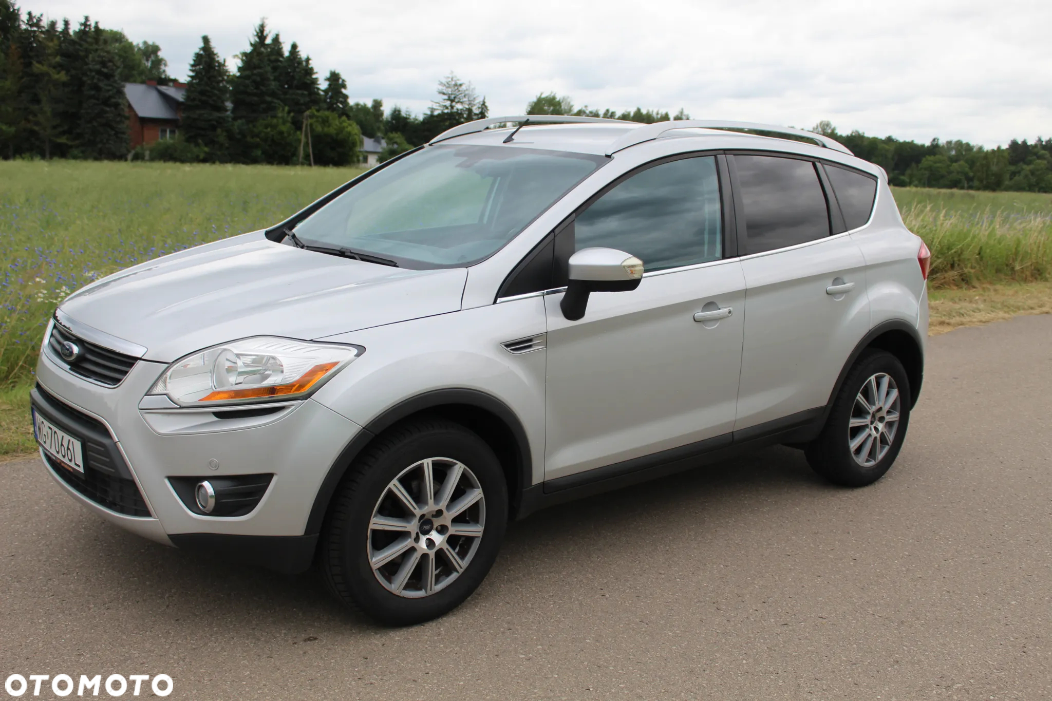 Ford Kuga 2.0 TDCi 2x4 Titanium - 5