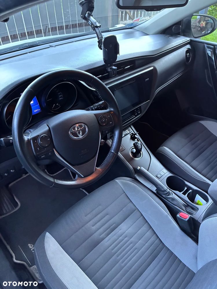 Toyota Auris Hybrid 135 Comfort - 3