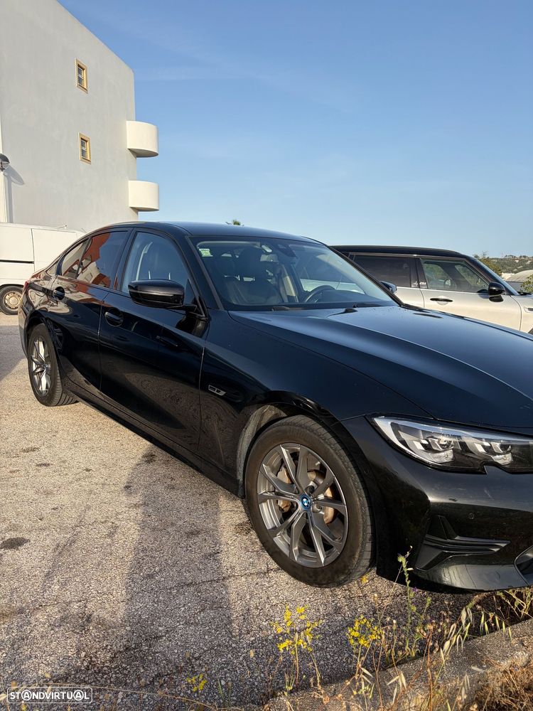 BMW 330 - 2