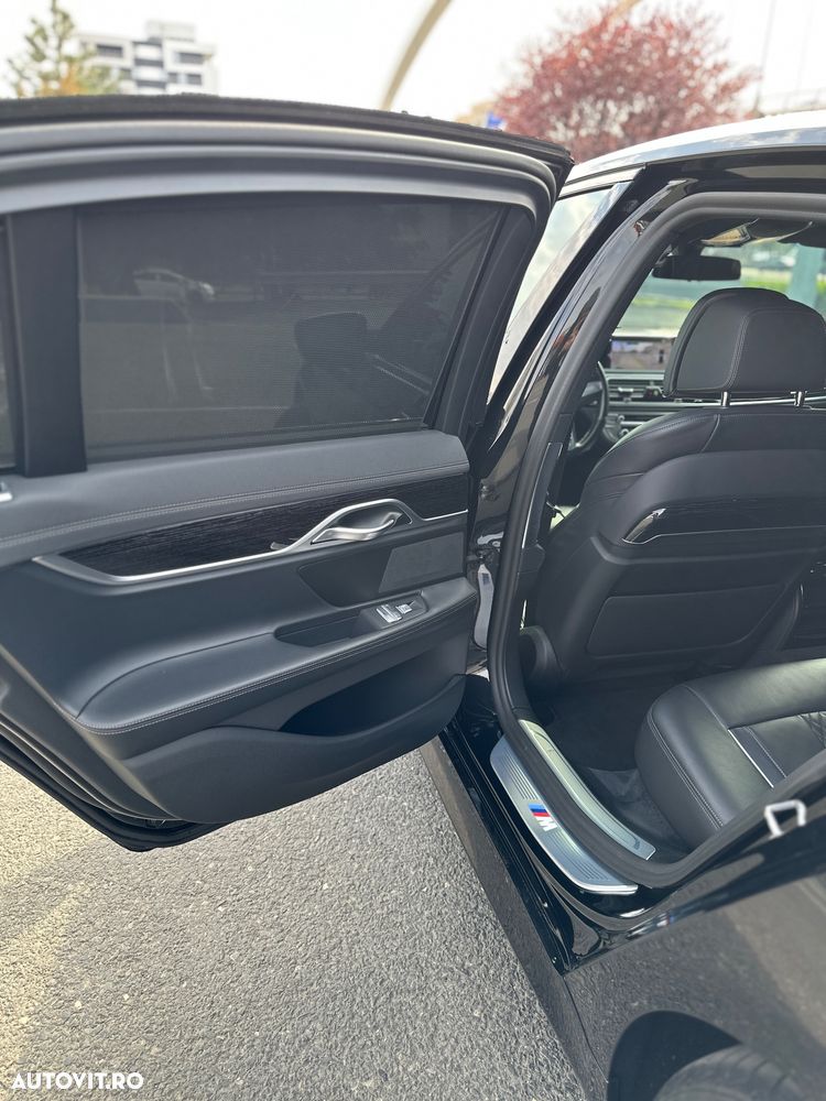 BMW Seria 7 730d - 25