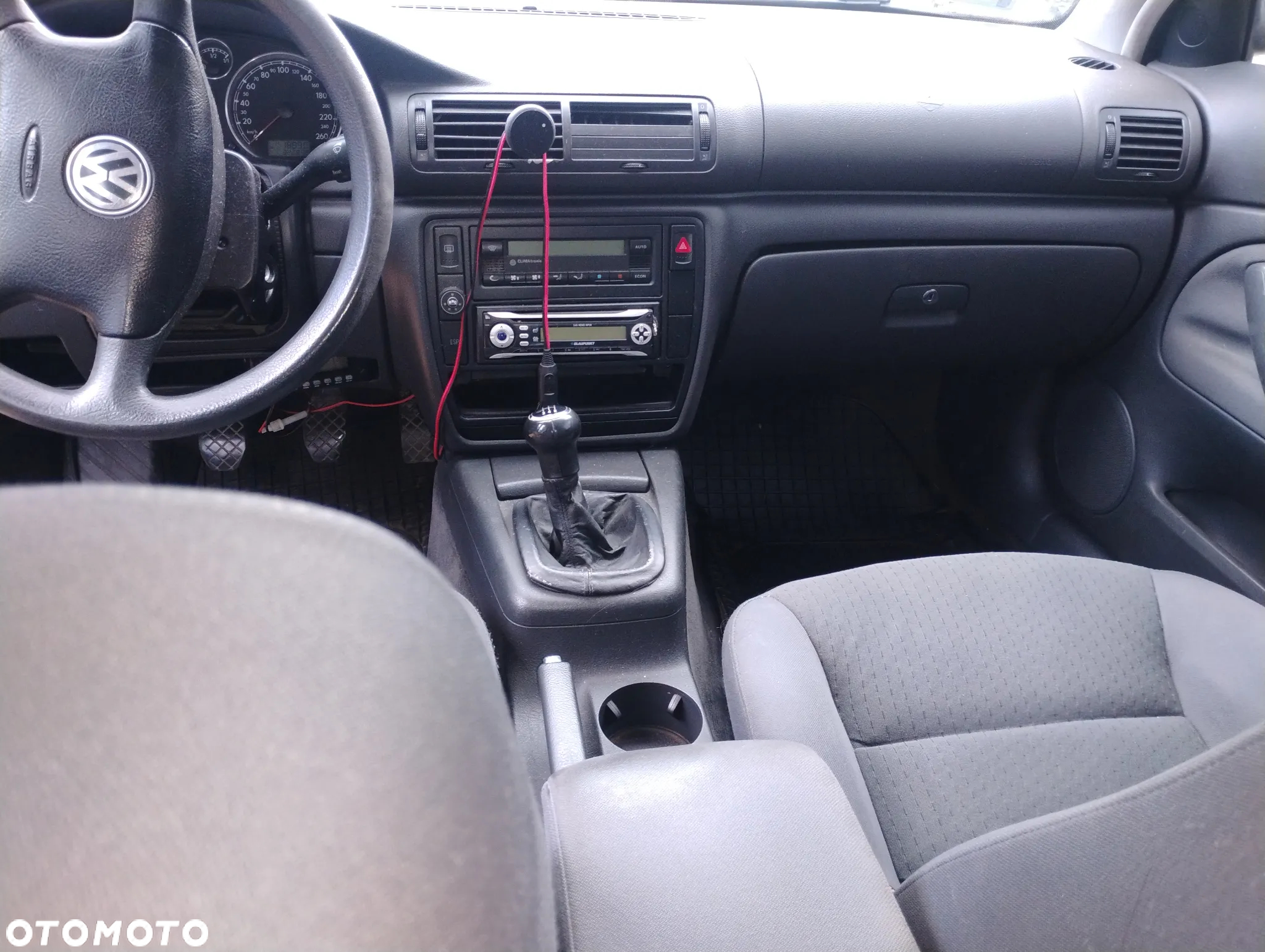 Volkswagen Passat 2.0 Basis - 6