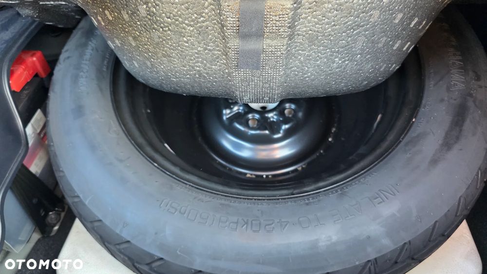 Lexus NX 300h Elite 2WD - 11