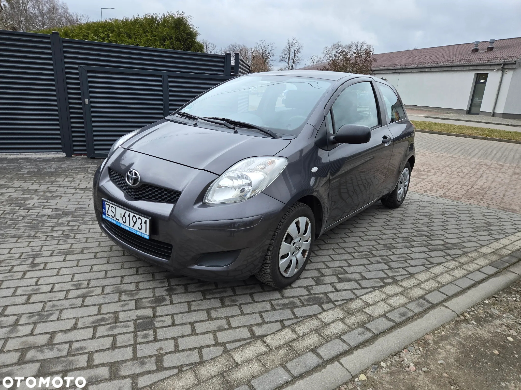 Toyota Yaris 1.0 Active - 2