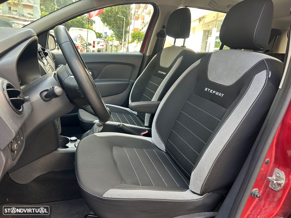 Dacia Sandero 0.9 TCe Stepway - 10