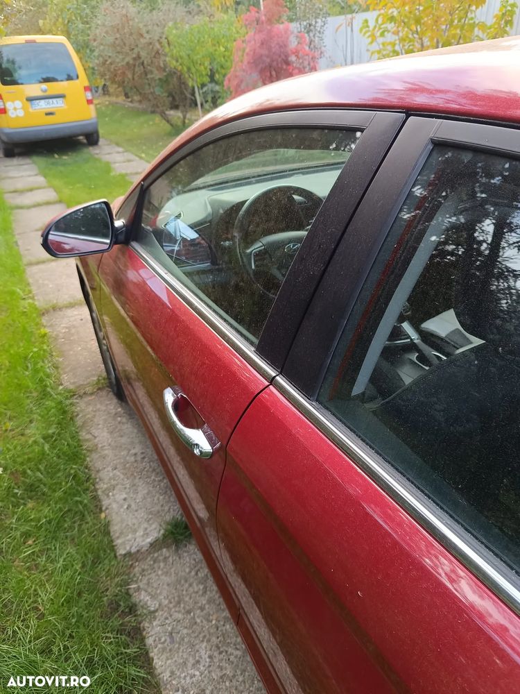 Hyundai Elantra 1.6 MPi Highway - 7