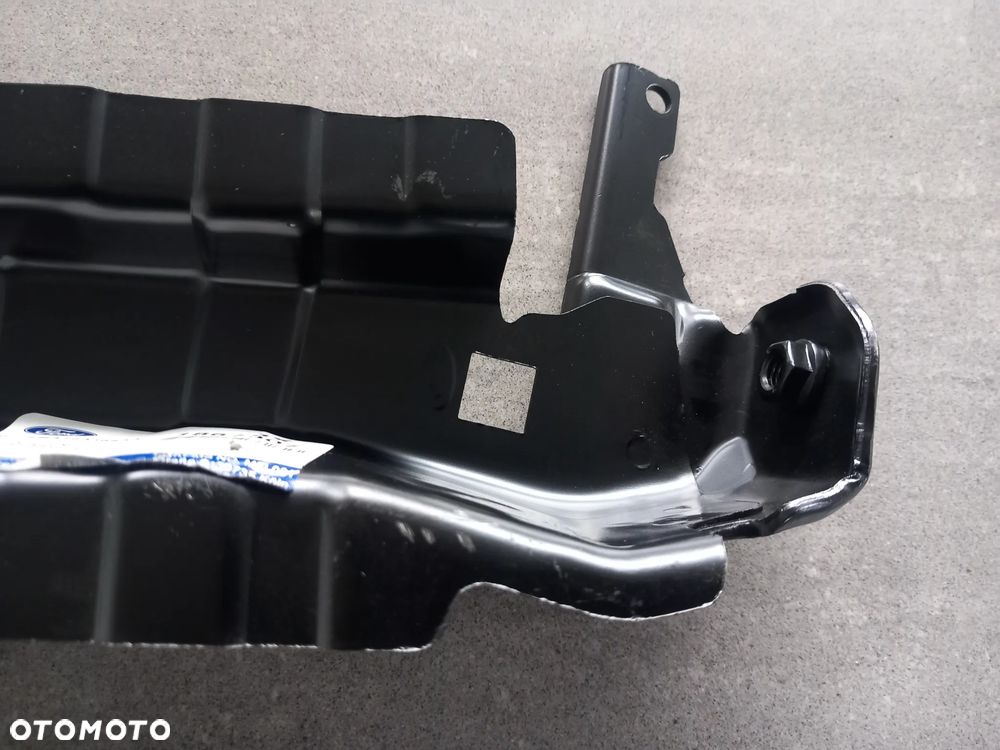 Wzmocnienie prawe przedniego błotnika Ford Focus 2014-2019 1867307 - 2