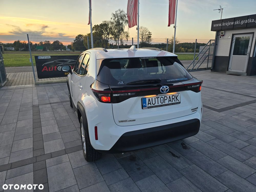 Toyota Yaris Cross Hybrid 1.5 Comfort 4x4 - 15
