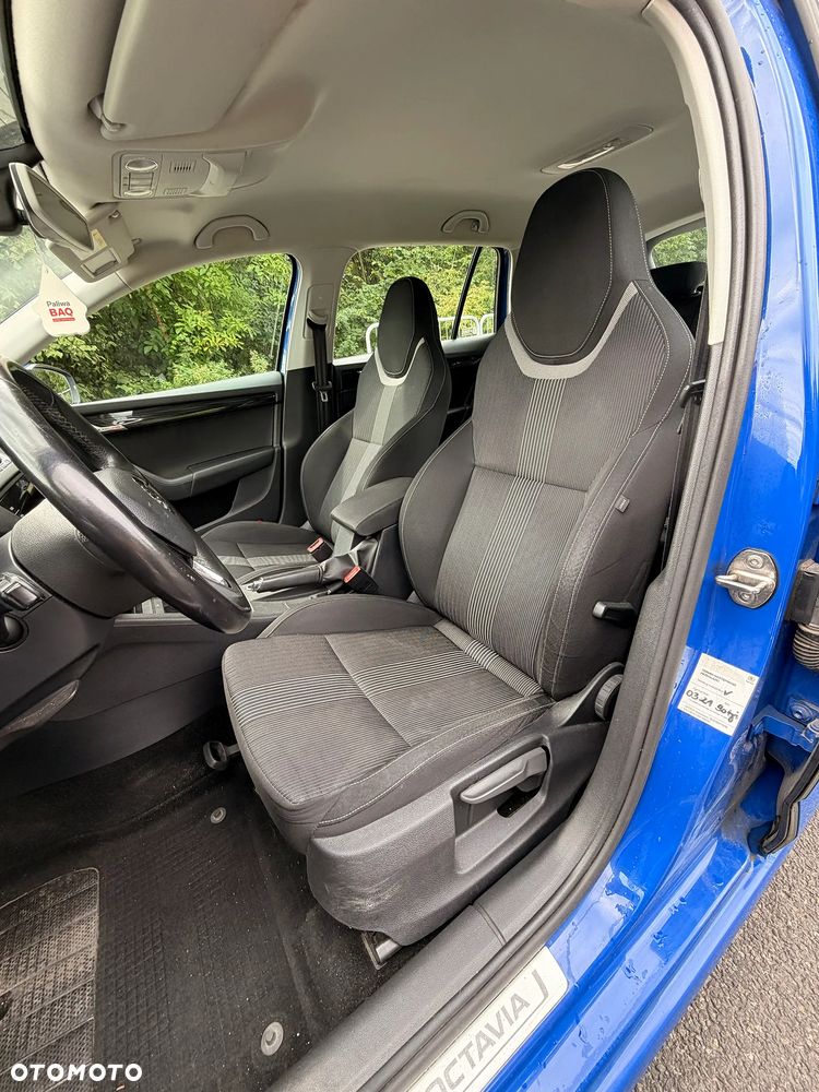 Skoda Octavia 2.0 TDI Style DSG - 5