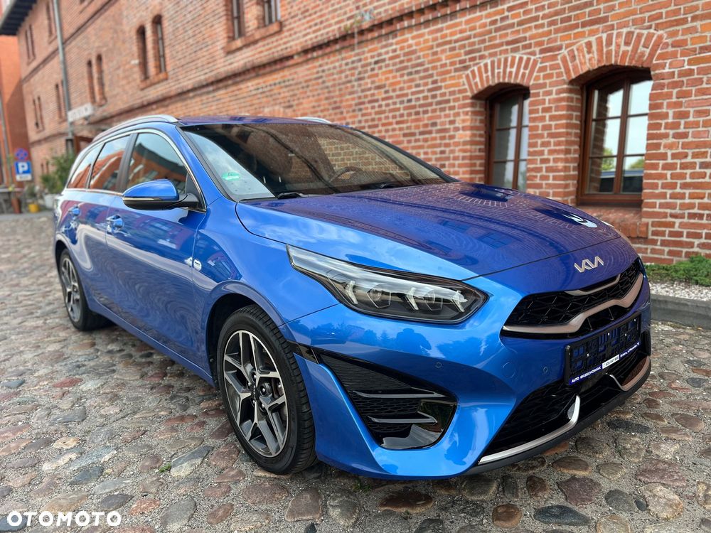 Kia Ceed 1.6 GDI DCT OPF Platinum Edition - 24