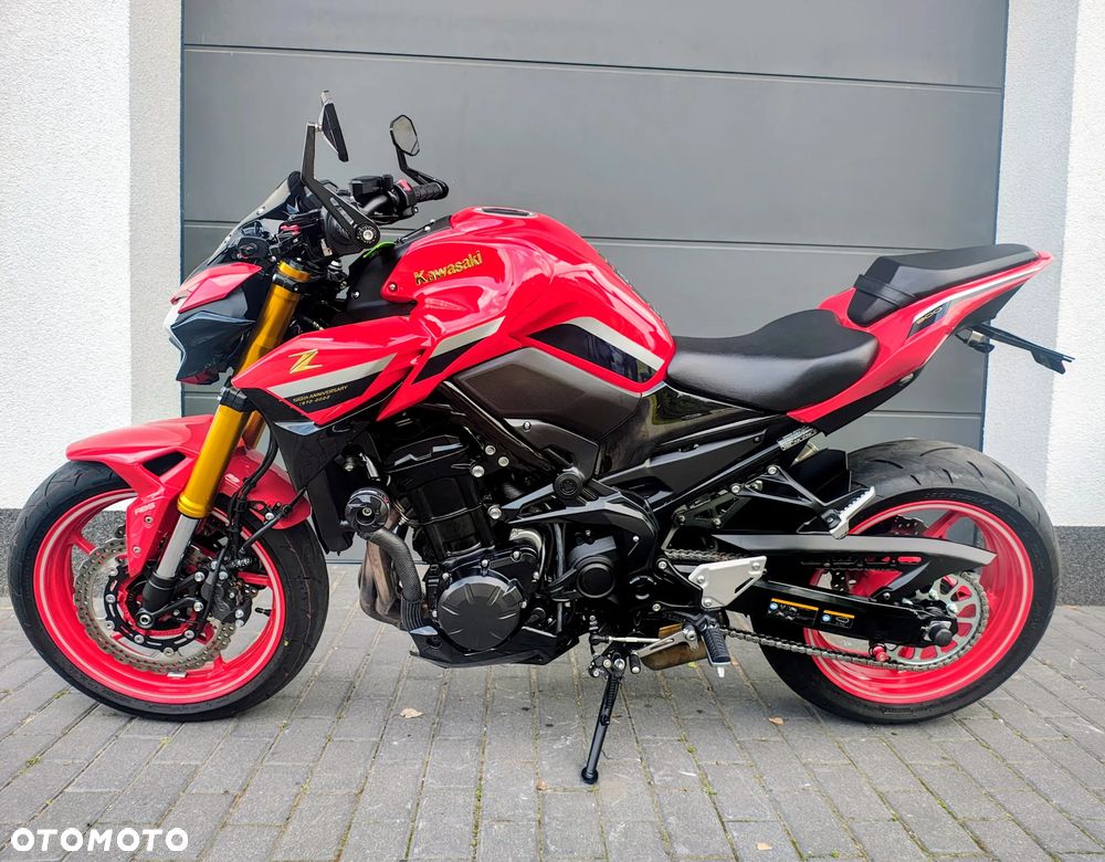 Kawasaki Z 900 - 14