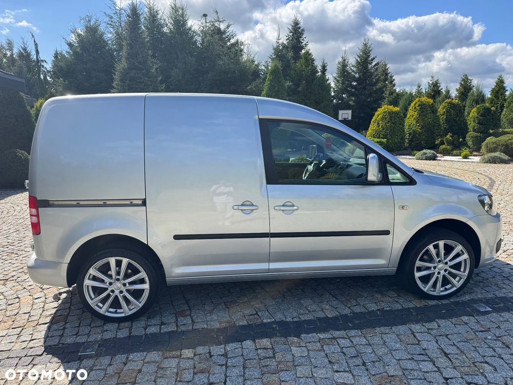 Volkswagen Caddy - 8