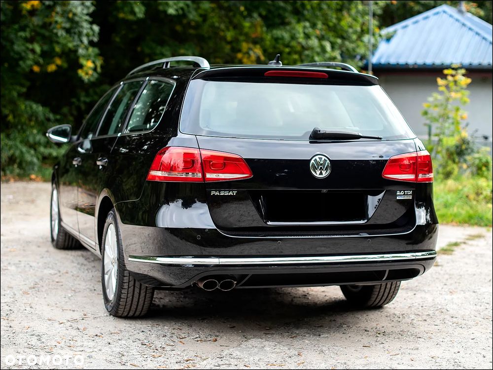 Volkswagen Passat - 13