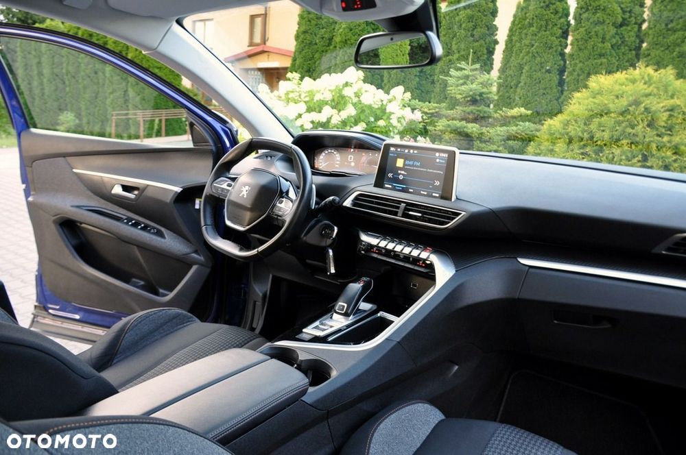 Peugeot 3008 - 24