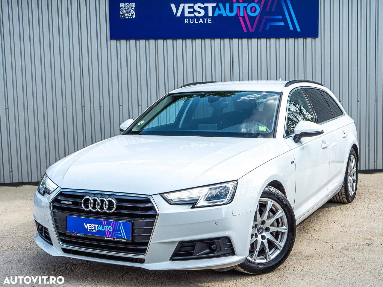 Audi A4 Avant 2.0 TDI quattro Stronic - 2