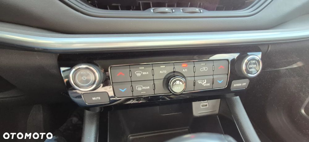 Jeep Compass 1.5 T4 mHEV High Altitude FWD S&S DCT - 19