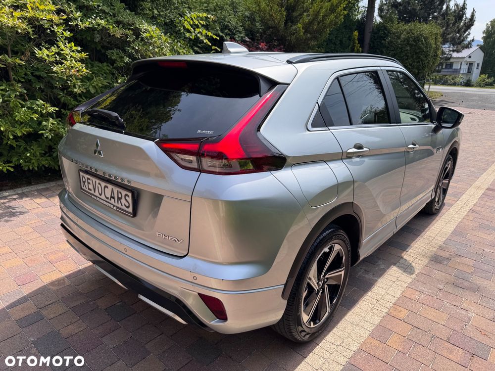 Mitsubishi Eclipse Cross - 7