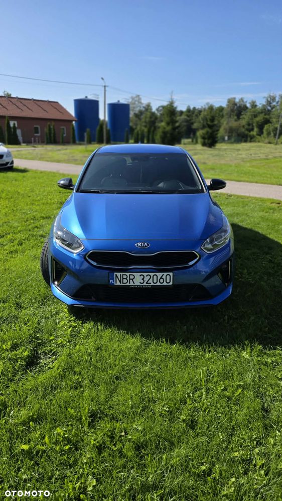 Kia Ceed - 22