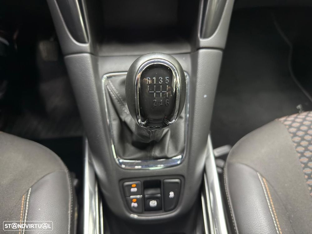 Opel Zafira 1.6 CDTi 120 Anos S/S - 26