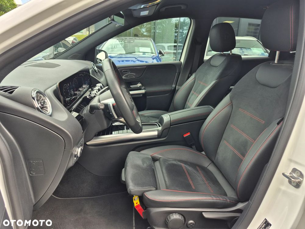 Mercedes-Benz Klasa B 200 AMG Line 7G-DCT - 12