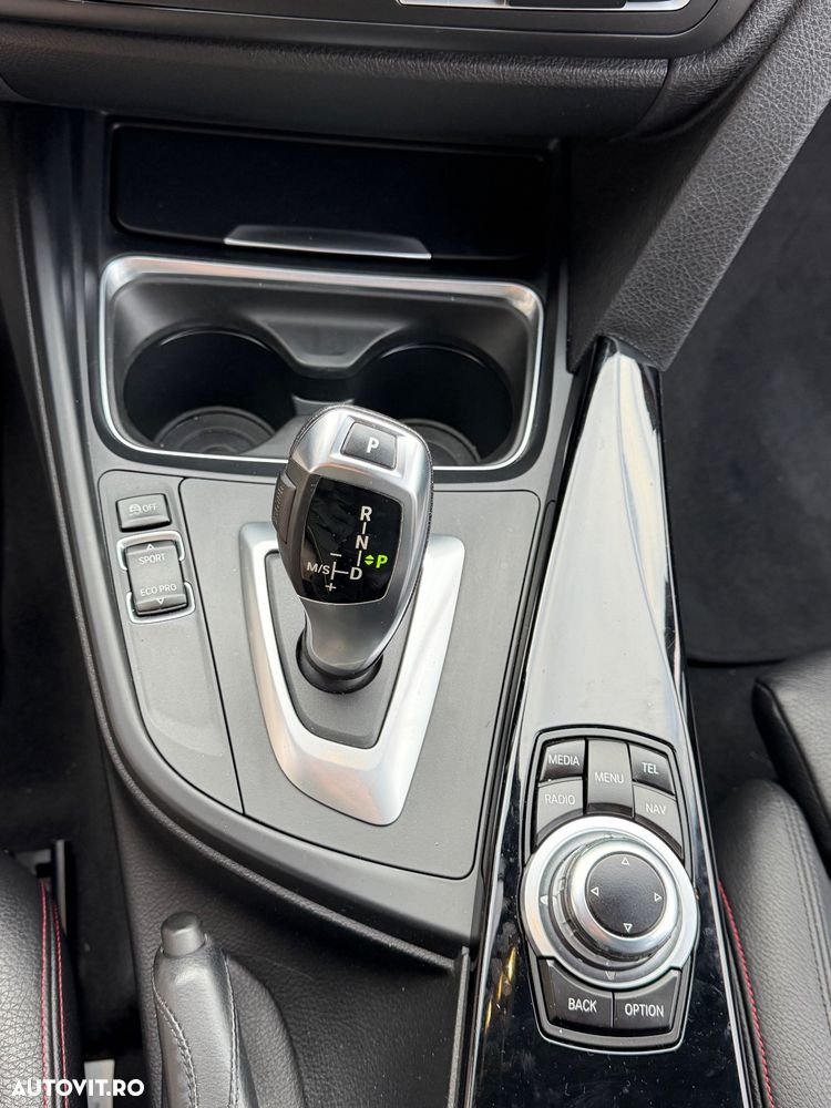 BMW Seria 3 320d GT Aut. Sport Line - 10