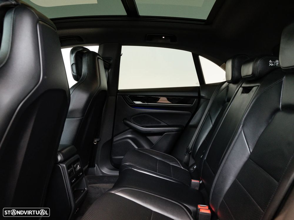 Porsche Macan Standard - 35