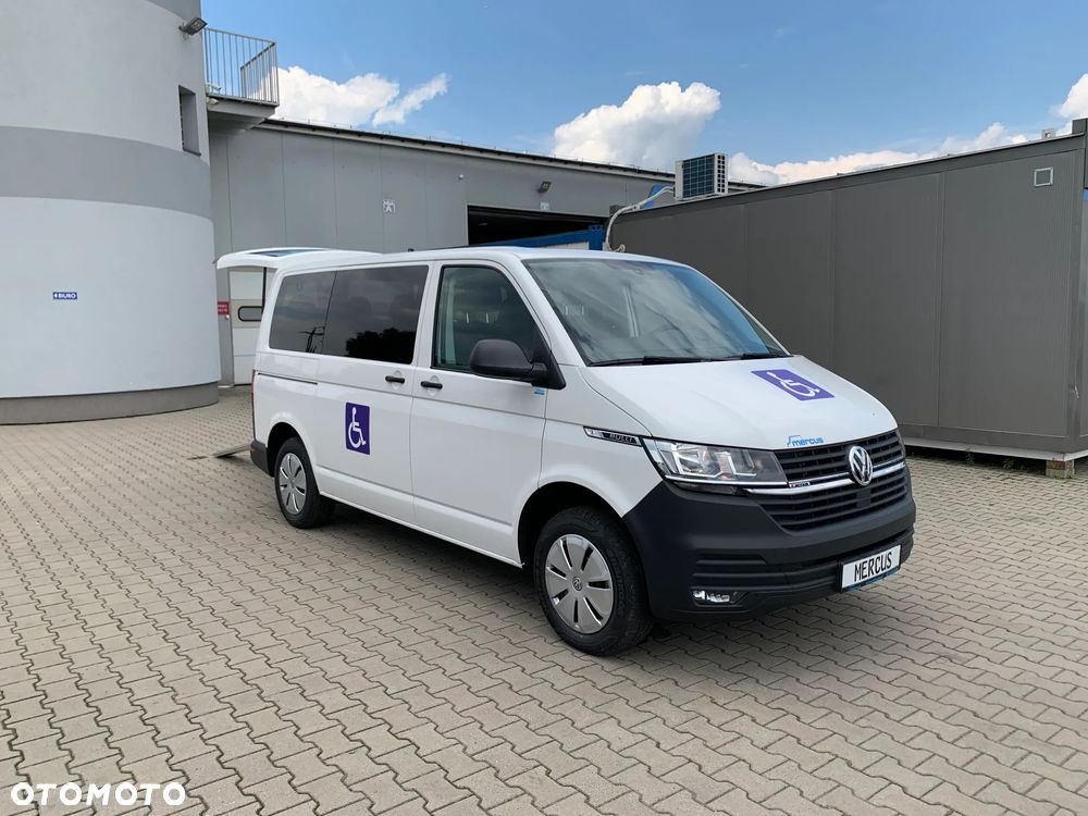 Volkswagen Transporter - 1