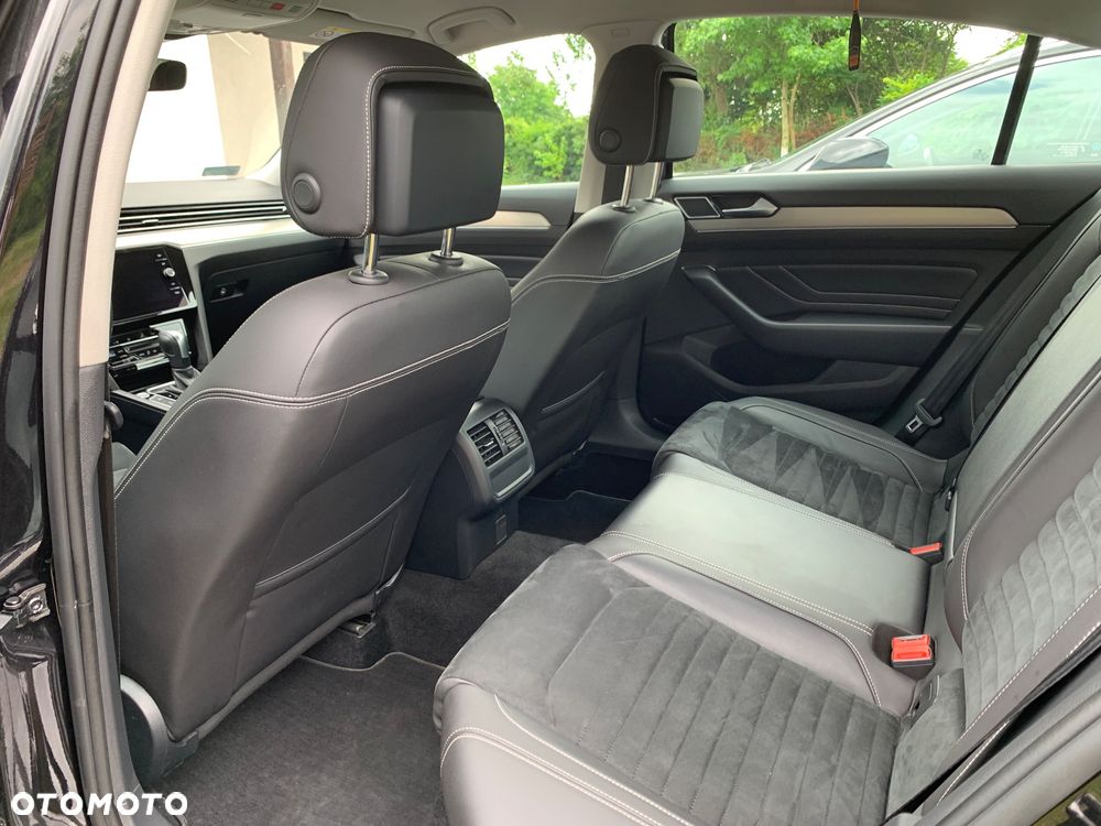 Volkswagen Passat 1.5 TSI EVO Elegance DSG - 25