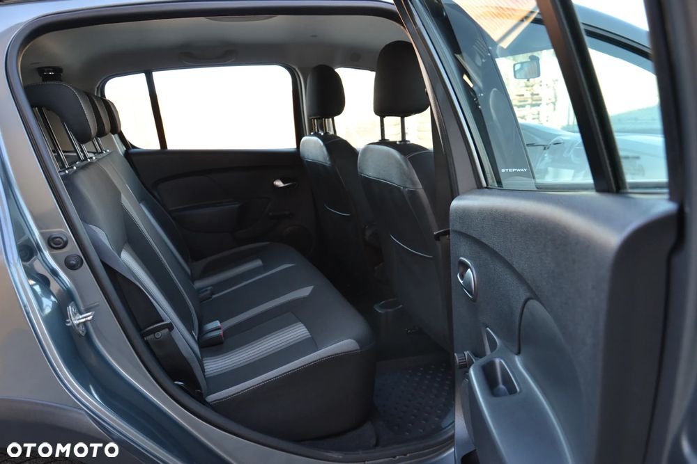Dacia Sandero Stepway TCe 90 (S&S) Prestige - 28