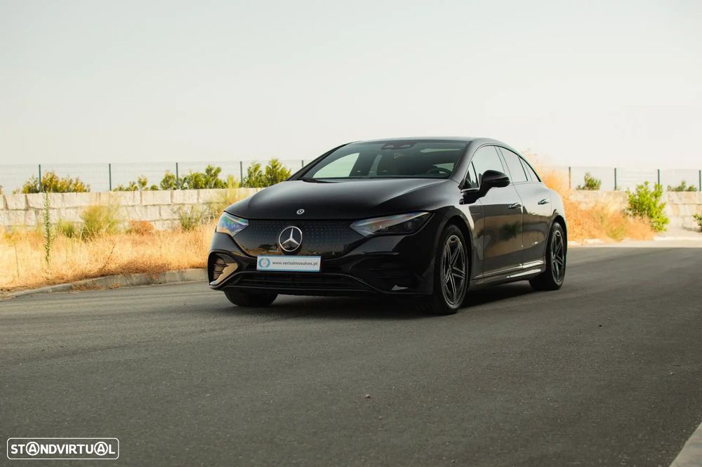 Mercedes-Benz EQE - 7