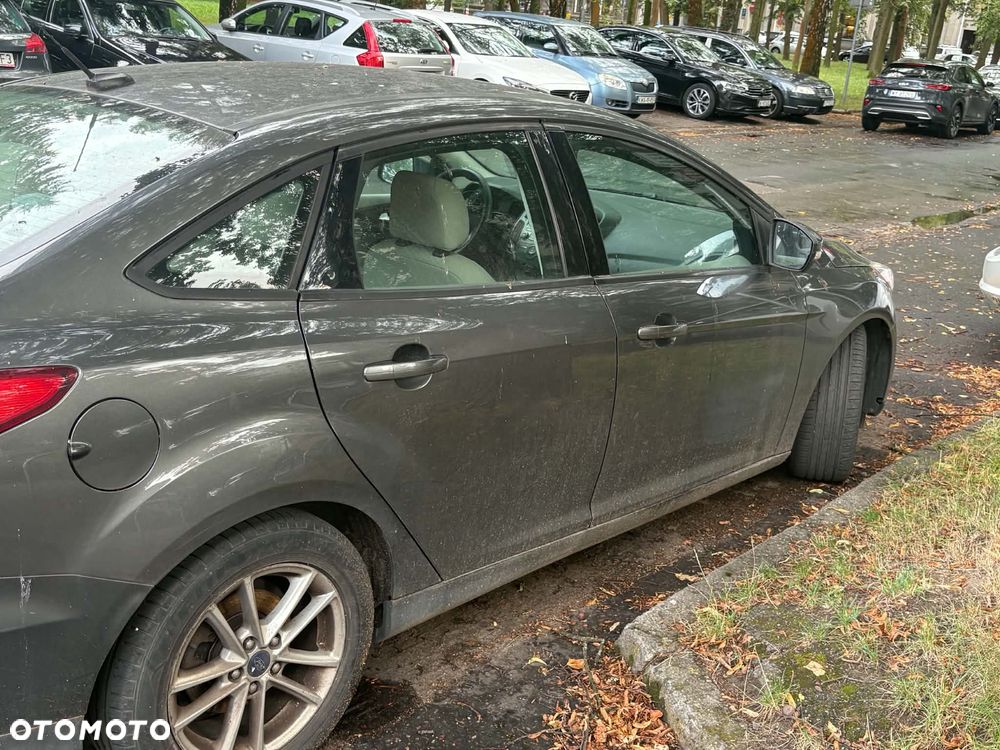 Ford Focus - 4